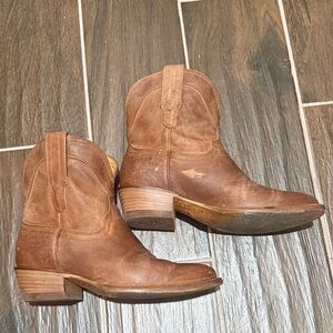 Tecovas Tan Leather Ankle Boots